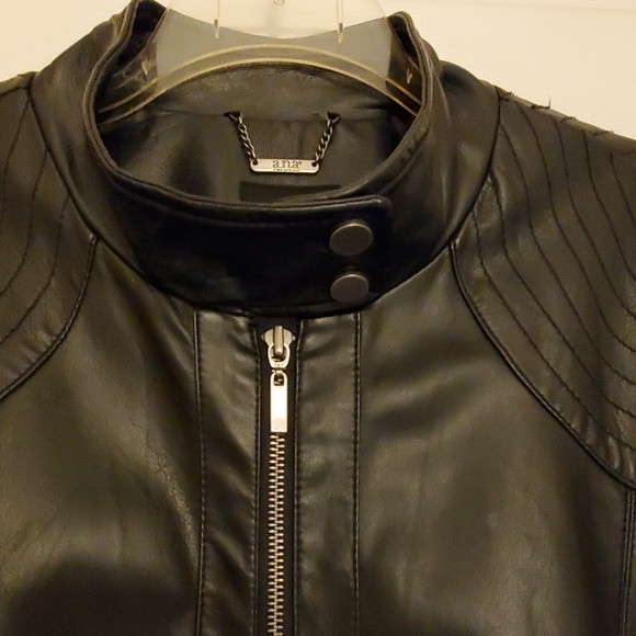 Women's faux leather jacket - Picture 2 of 5